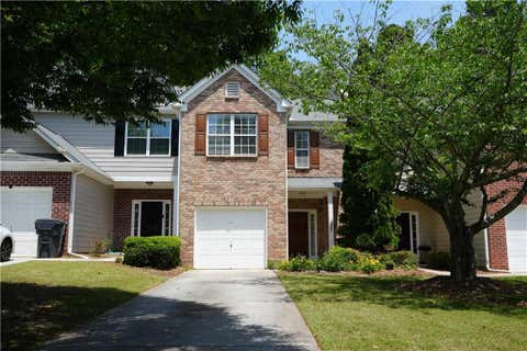 Townhouse For Sale - 1577 River Main Court<br/> Lawrenceville, GA 30046