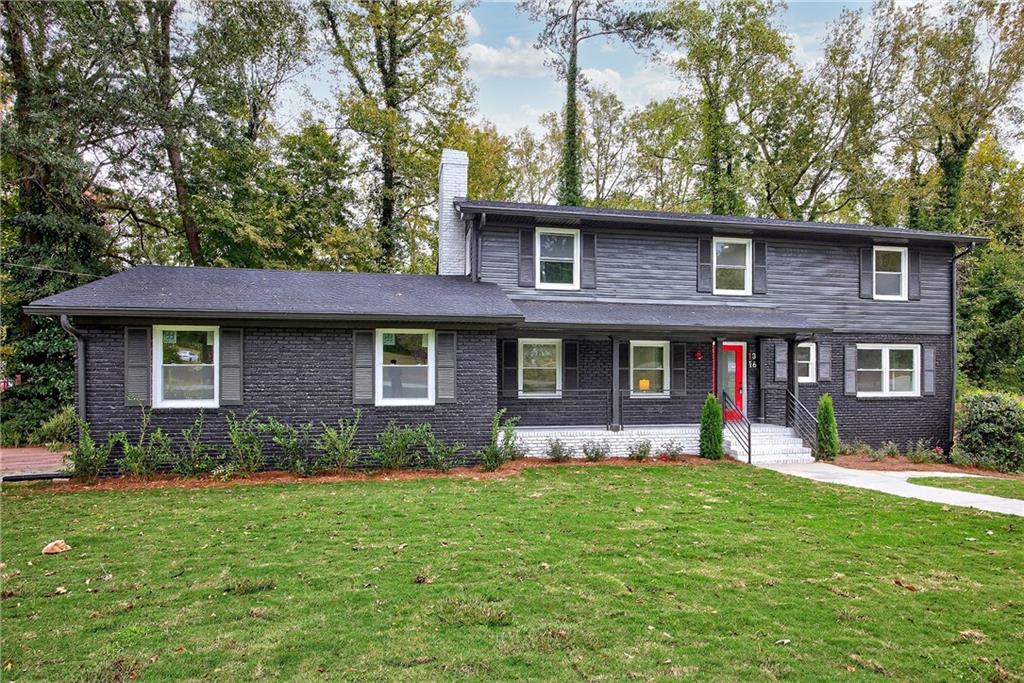 1316 Adams Drive SW