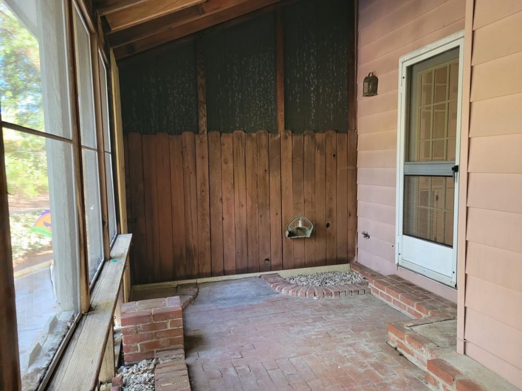 260 Manning Road SW 110