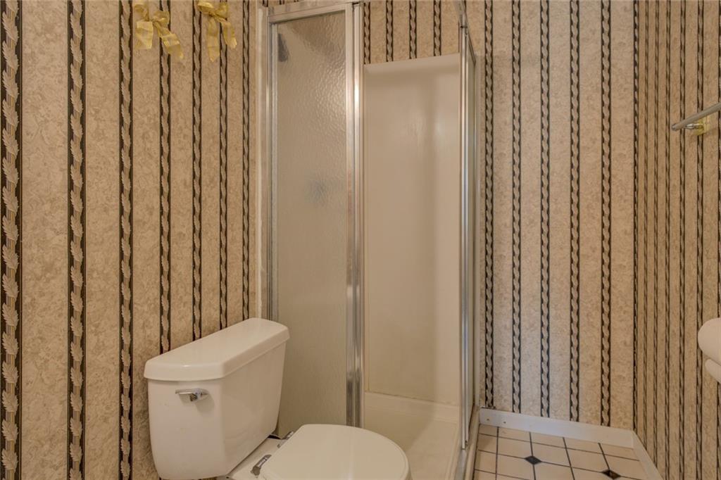 3870 Michaels Creek Court, Loganville, Georgia image 37