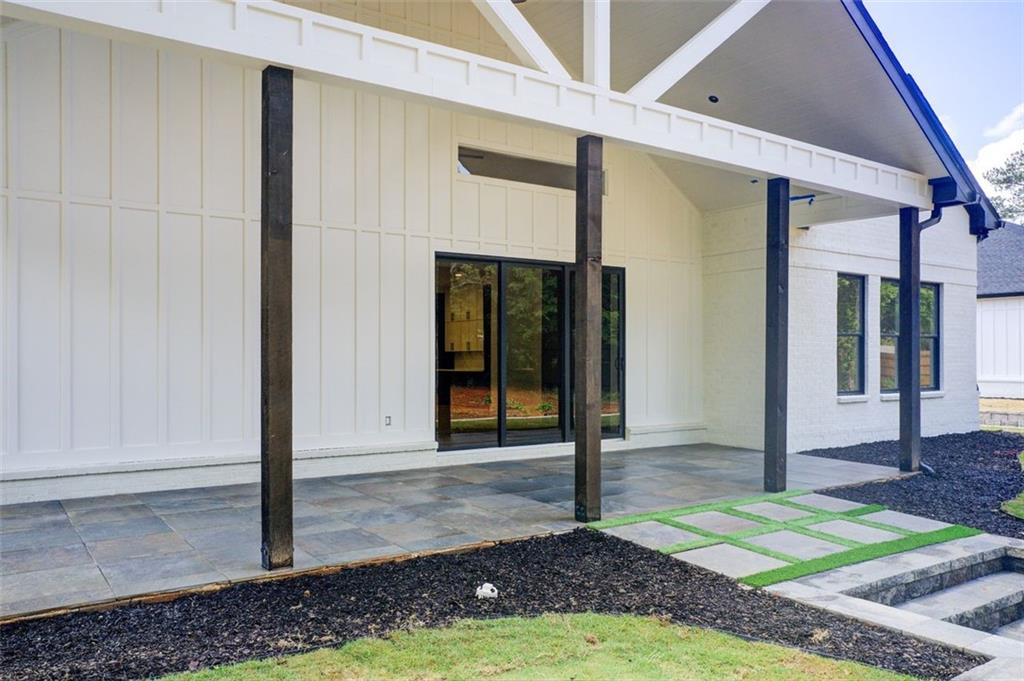 532 Rockbridge Road, Lilburn, Georgia image 28