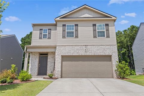 3849 Makeover Court Atlanta GA 30349