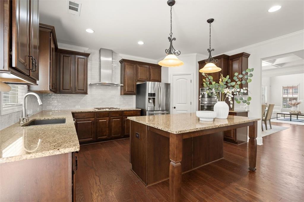 5925 Pine Bluff Drive Drive, Cumming, Georgia image 9