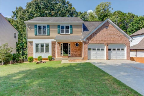 Homes For Sale - 909 Colony Creek Drive<br/> Lawrenceville, GA 30043