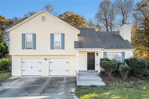 A home in Ellenwood