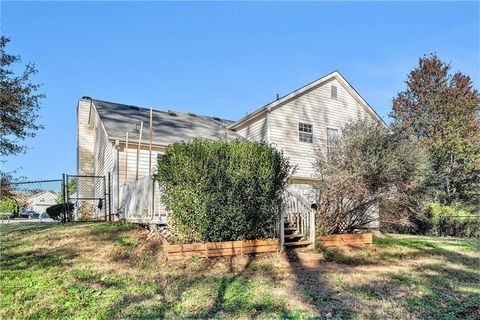 A home in Ellenwood