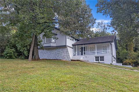 Homes For Sale - 4447 Lake Breeze Drive<br/> Stone Mountain, GA 30083