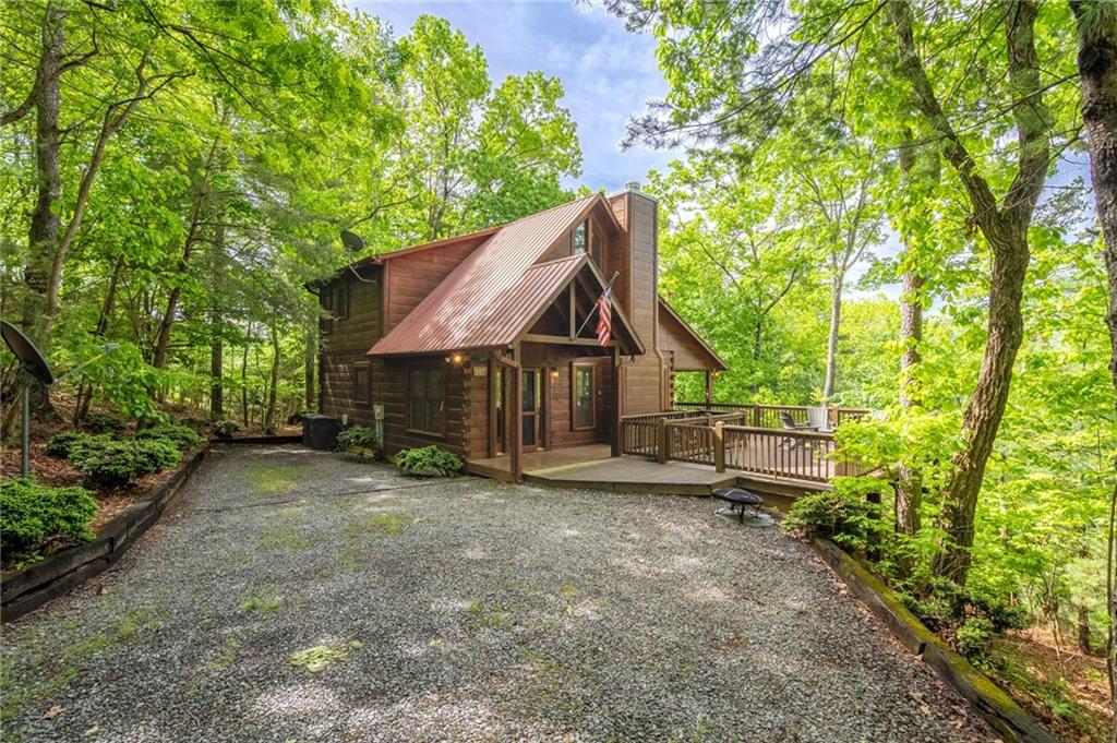 305 Martin Crossing