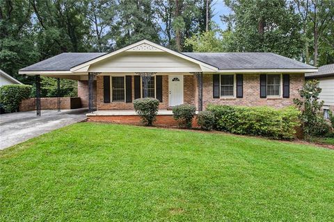 Photo of 3684 Glen Mora Drive, Decatur, GA 30032 (MLS # 7634926)