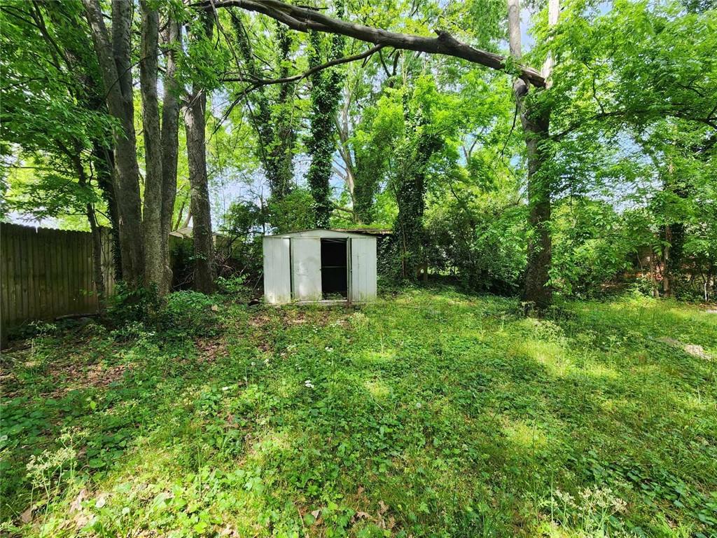 1321 Snapfinger Road, Decatur, Georgia image 16