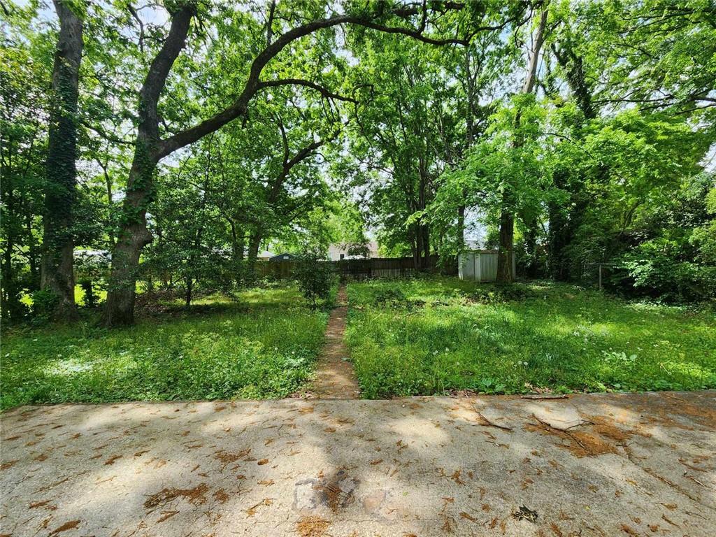 1321 Snapfinger Road, Decatur, Georgia image 17