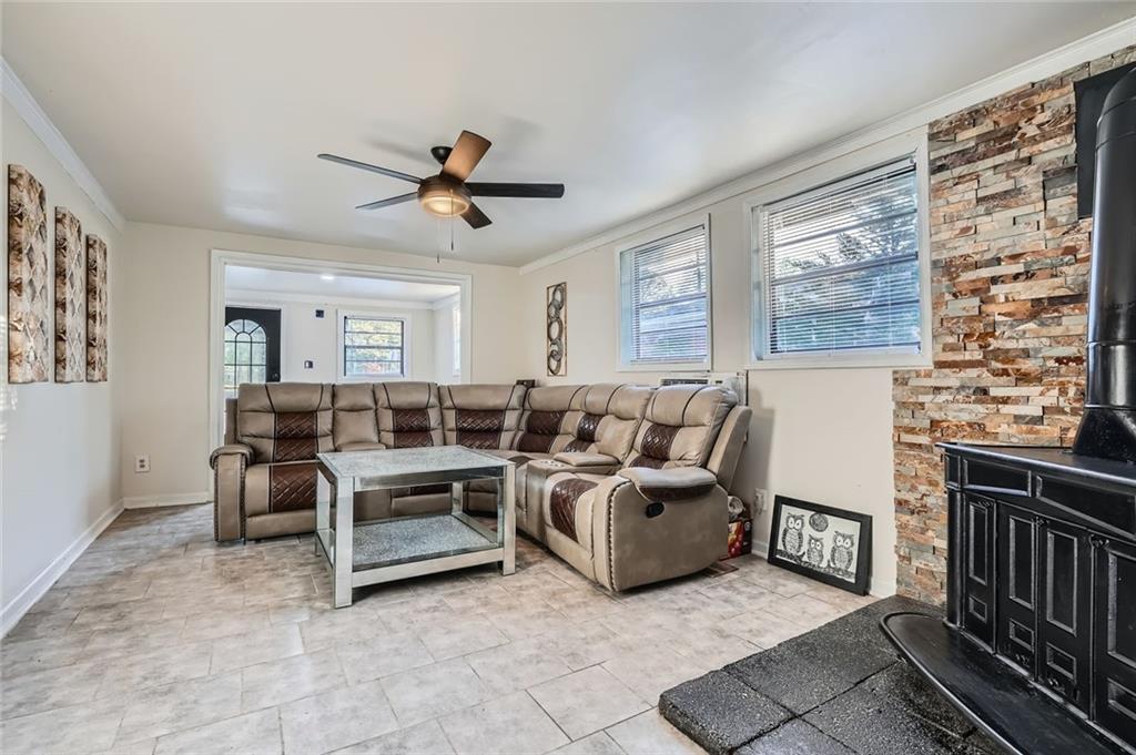 2875 Oldknow Drive, Atlanta, Georgia image 12