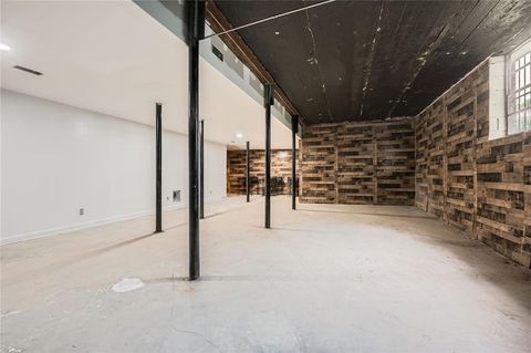 listing image 26