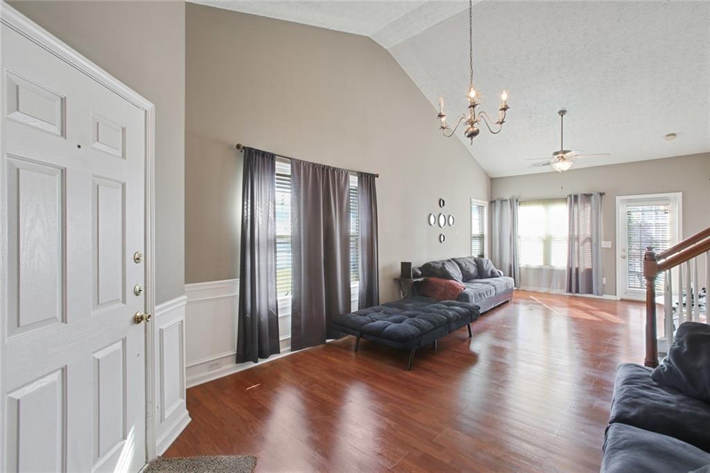 2555 Flat Shoals Road 1801