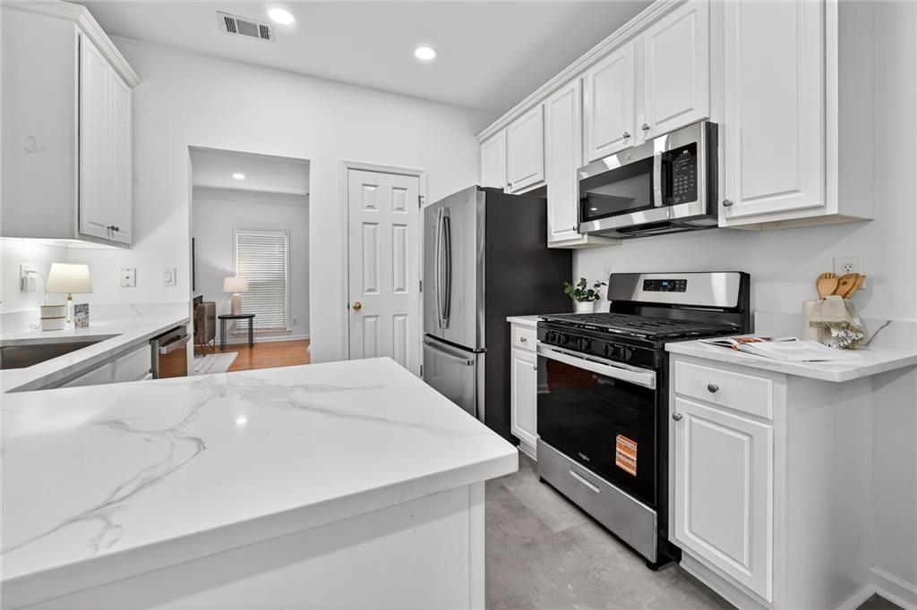 2911 Winter Rose Court