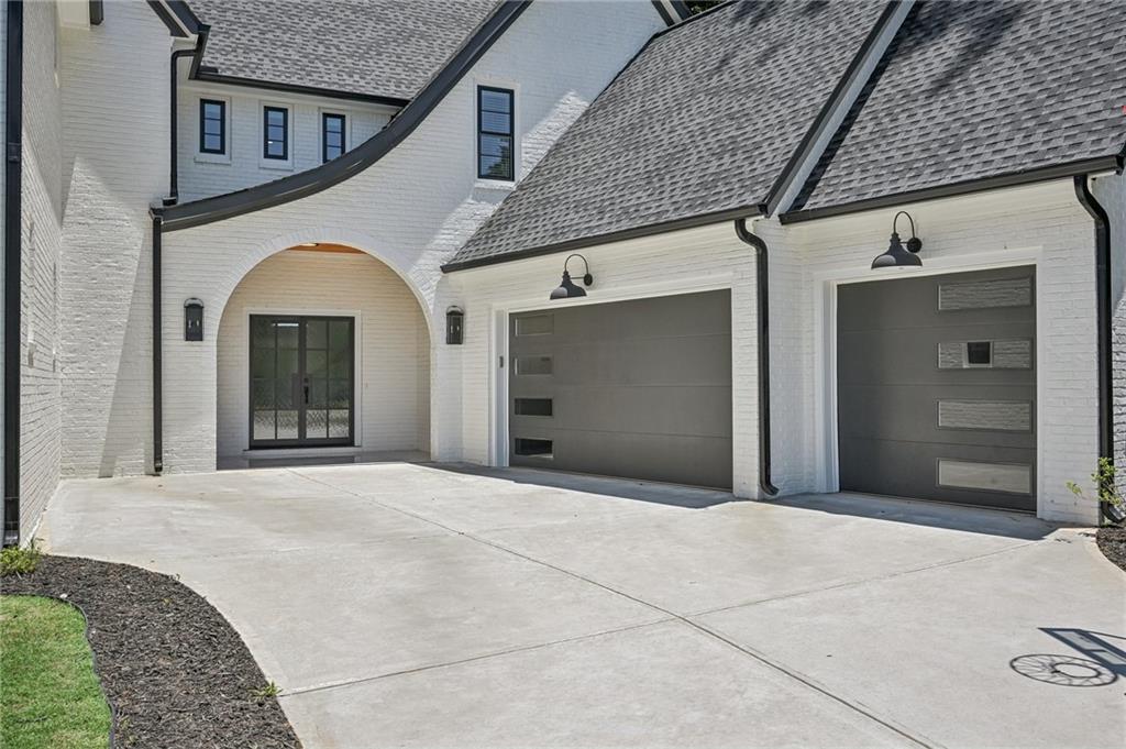 120 Thome Drive