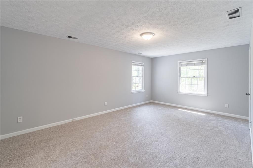714 Lanford Springs Drive, Lilburn, Georgia image 18