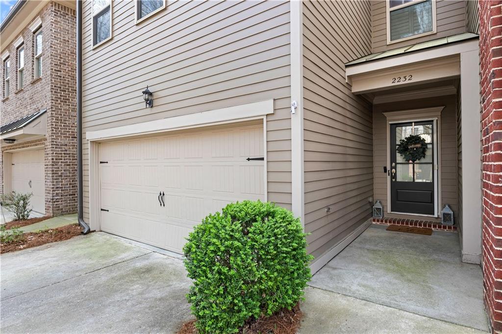 2232 W Village Junction Way, Smyrna, Georgia image 3