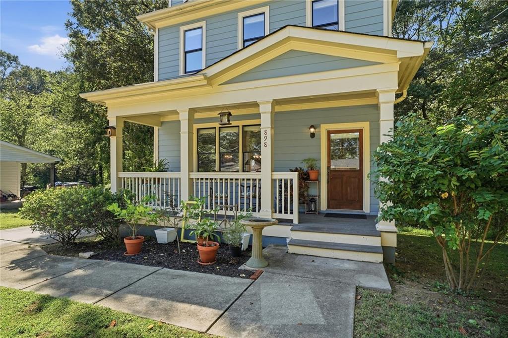 898 Capitol View Avenue NW