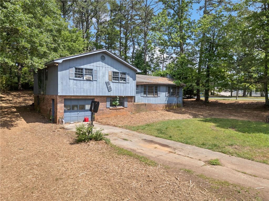302 Cardinal Drive, Woodstock, Georgia image 2