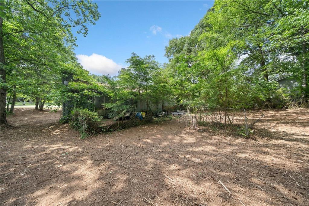 302 Cardinal Drive, Woodstock, Georgia image 12