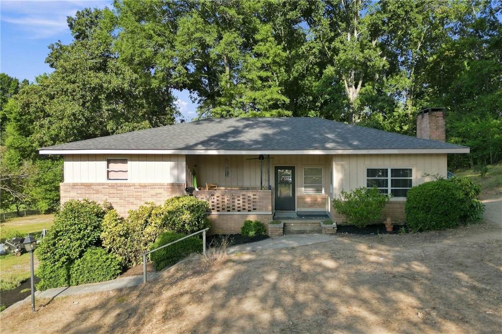 16 Martin Road SW
