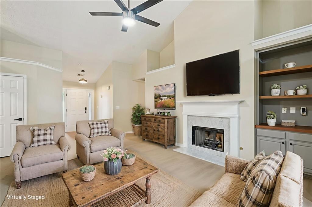 1905 Cedar Walk Lane