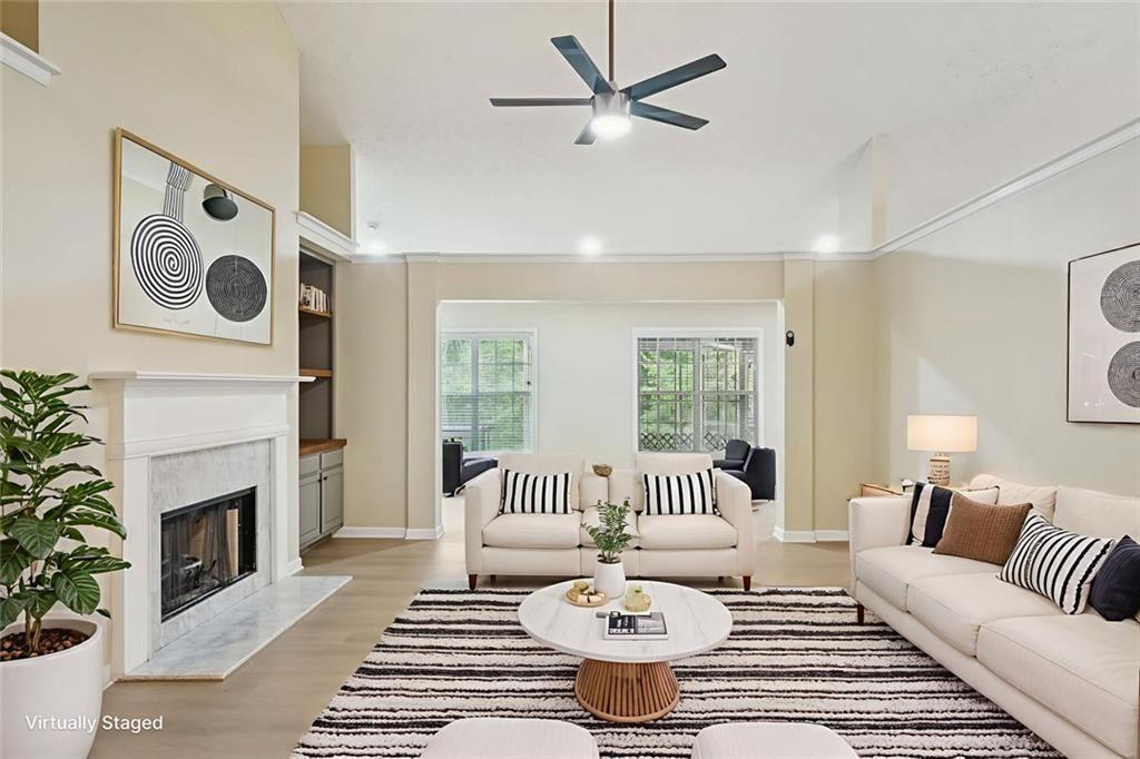 1905 Cedar Walk Lane