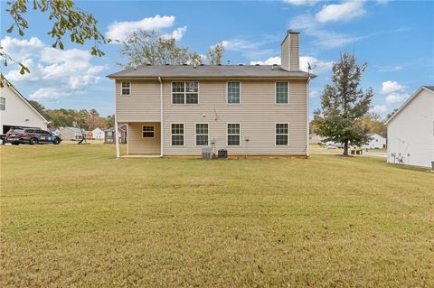 A home in Fairburn