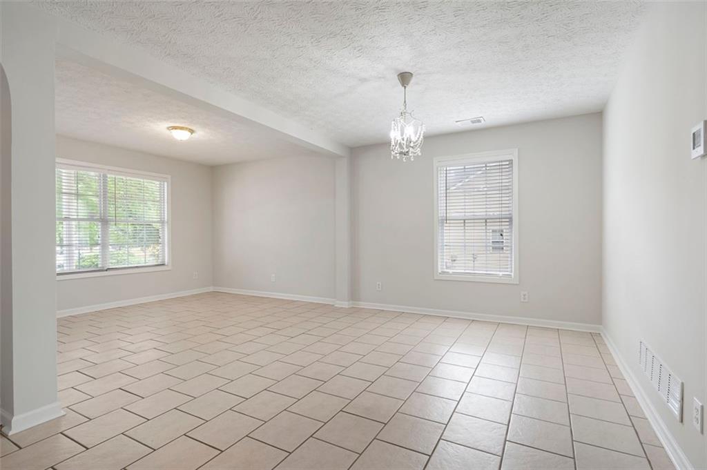 1081 Ashby Grove, Atlanta, Georgia image 5