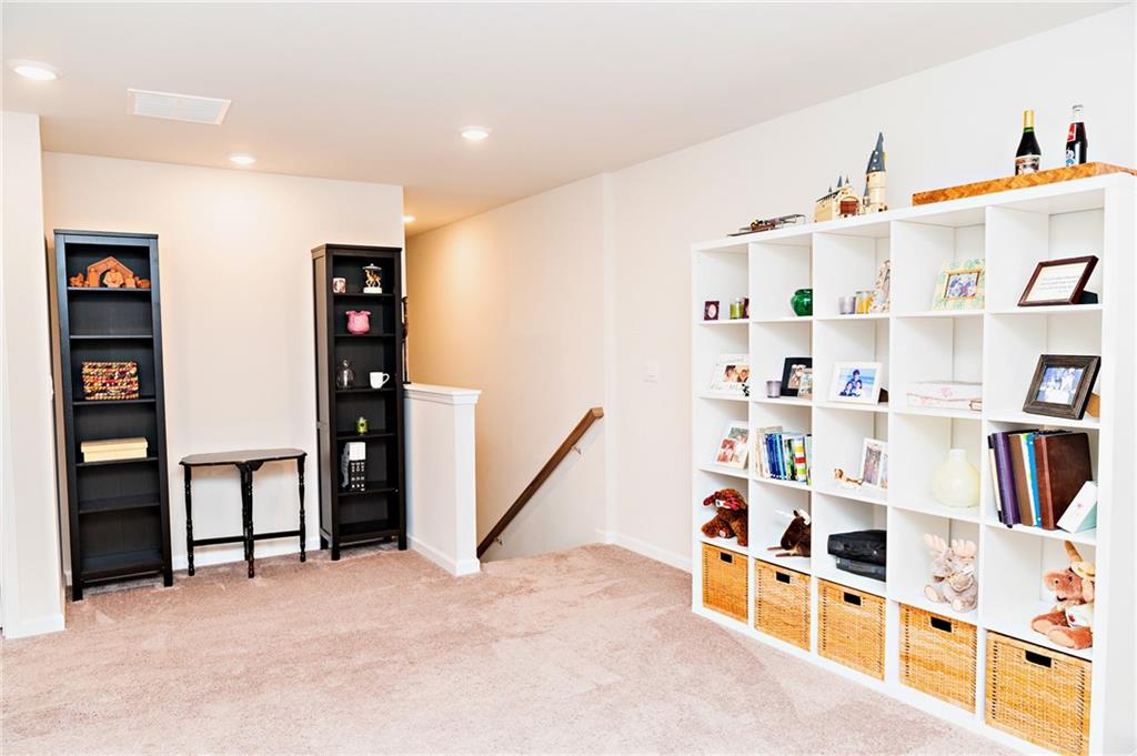 1277 Sunny Lake Drive, Lawrenceville, Georgia image 7