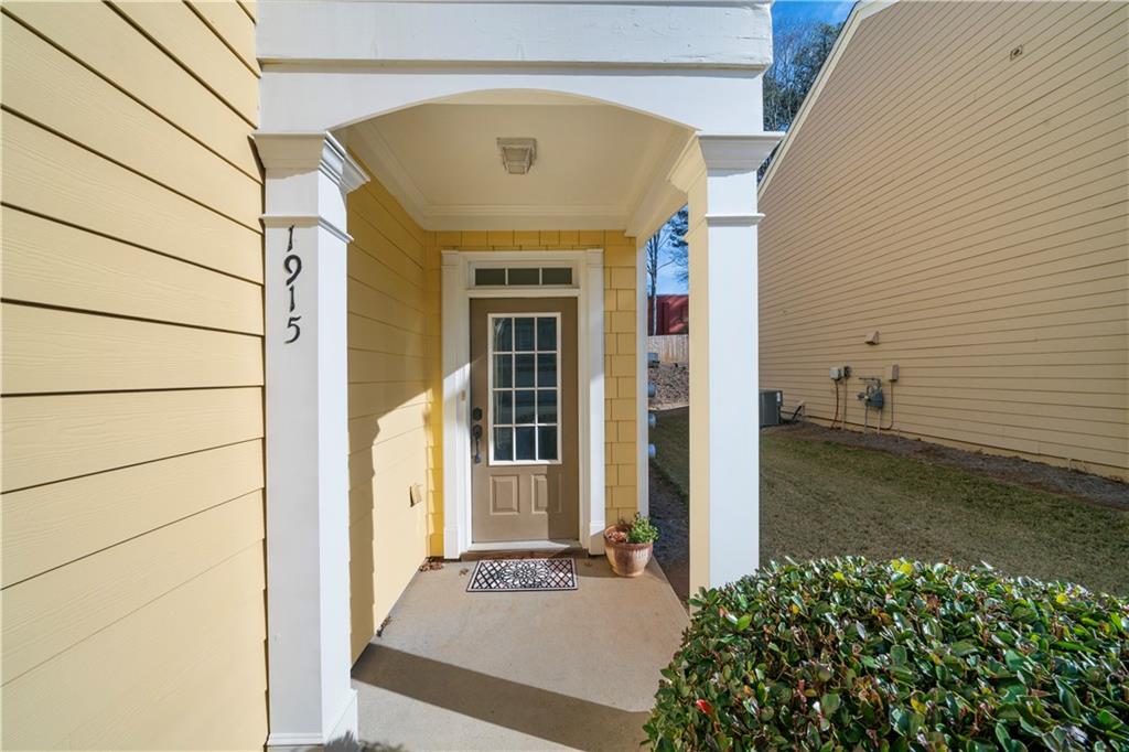 1915 Lake Heights Circle NW 1