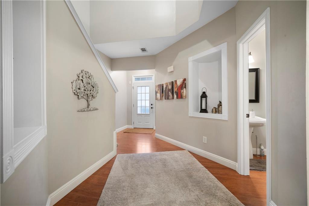 1915 Lake Heights Circle NW 1