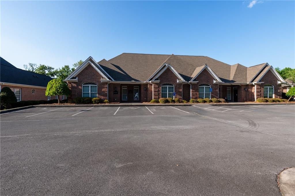 Photo 1 of 22 — 111 Laurel Creek Road SE A, Calhoun, GA 30701