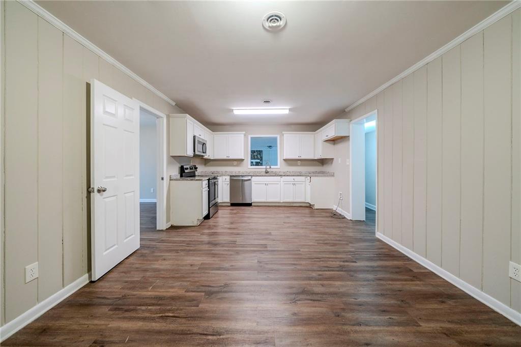 1471 Midview Drive