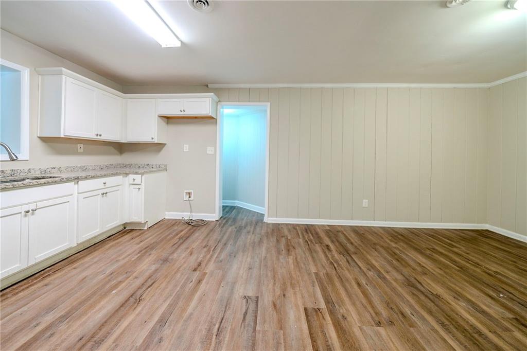 1471 Midview Drive