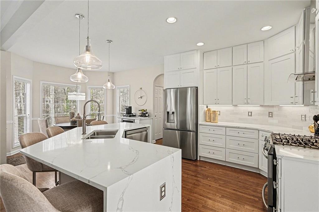 936 Peel Castle Lane