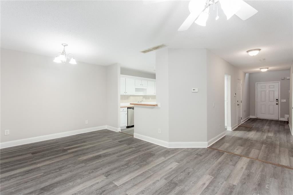 3170 Glenloch Place