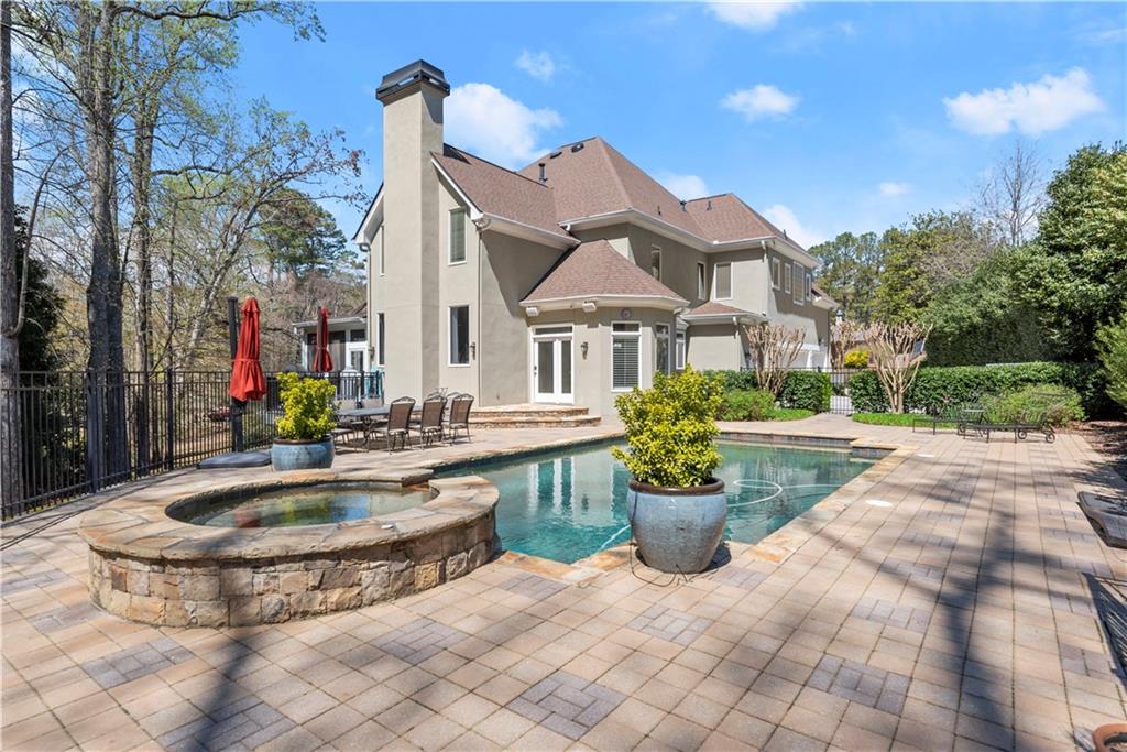 Atlanta Country Club - Residential