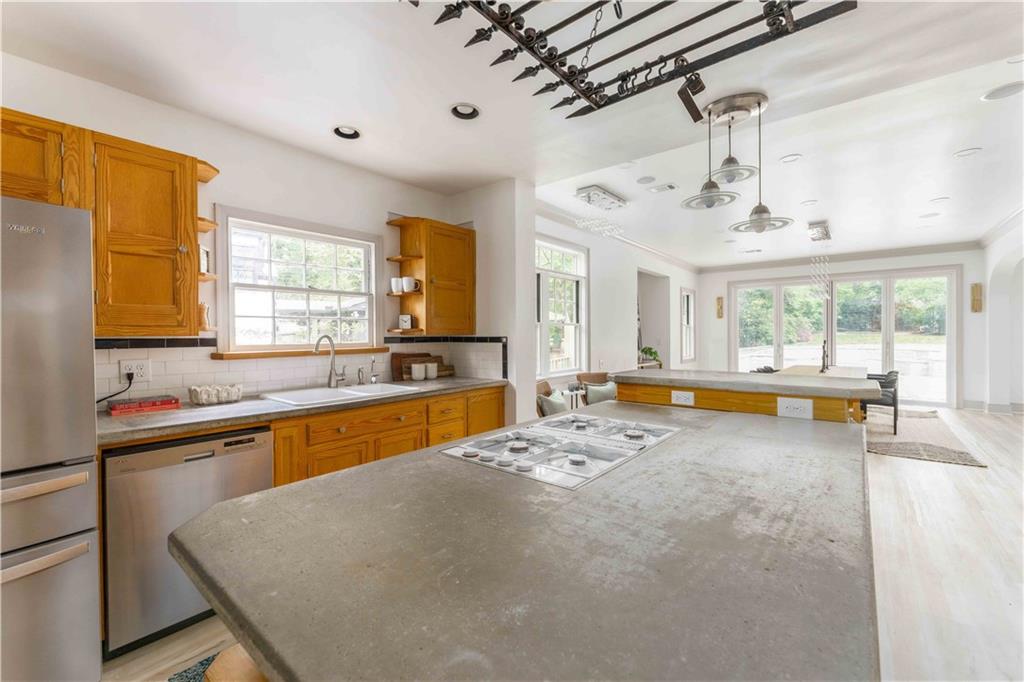 50 Dartmouth Avenue, Avondale Estates, Georgia image 11