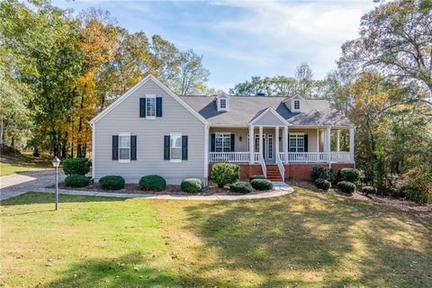 A home in Hoschton