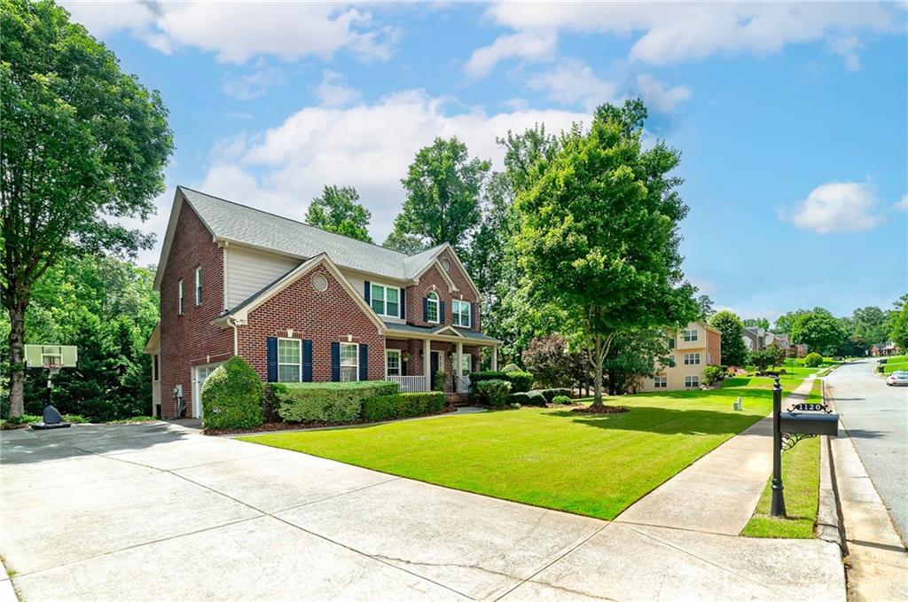 1120 Bagwell Drive