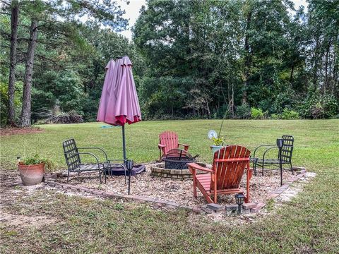 A home in Cedartown