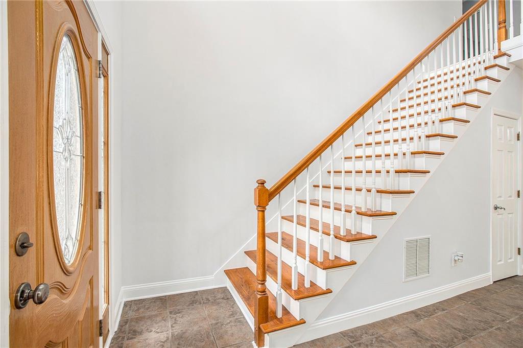 4505 Lakefield Bend