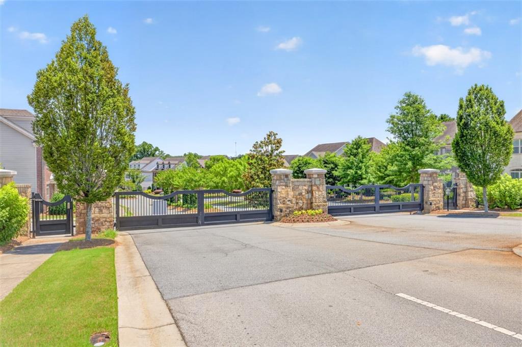 1195 Pennington View Lane