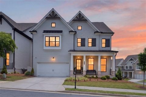 Homes For Sale - 1195 Pennington View Lane<br/> Alpharetta, GA 30004