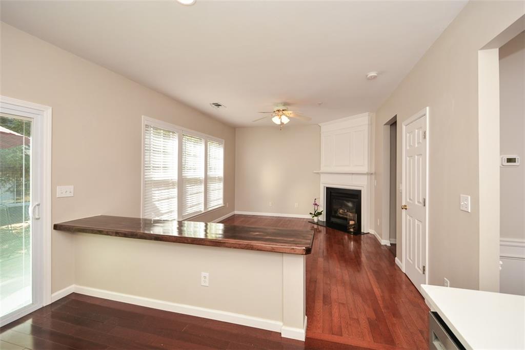 Windward Pointe - Residential