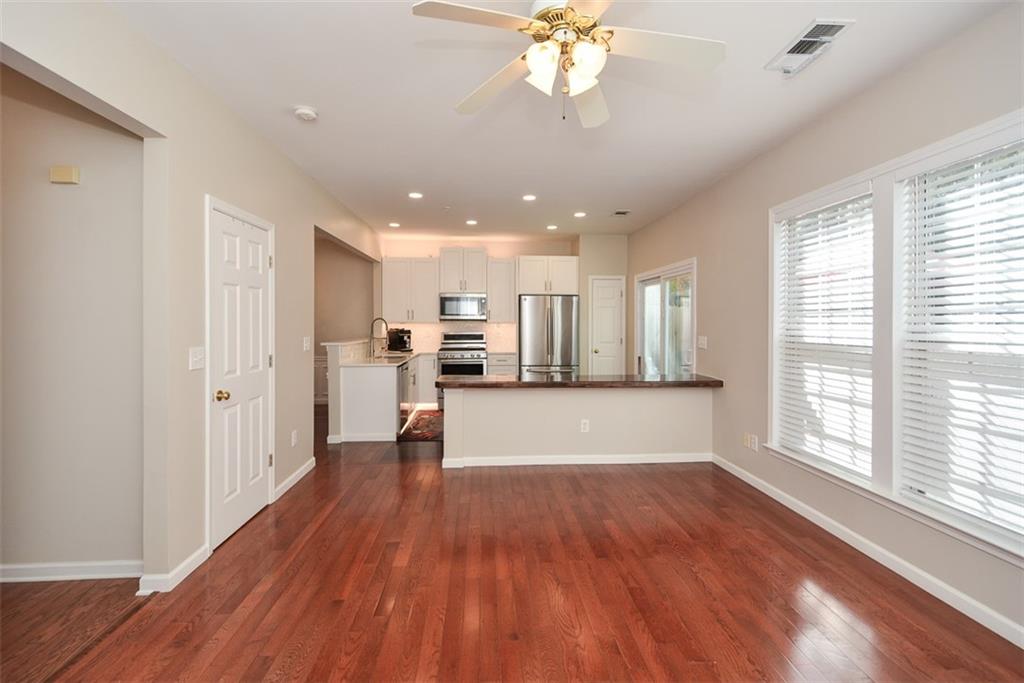 Windward Pointe - Residential