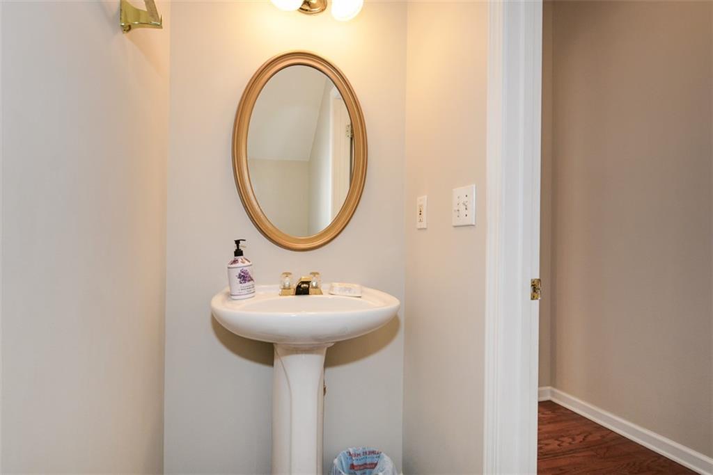 Windward Pointe - Residential