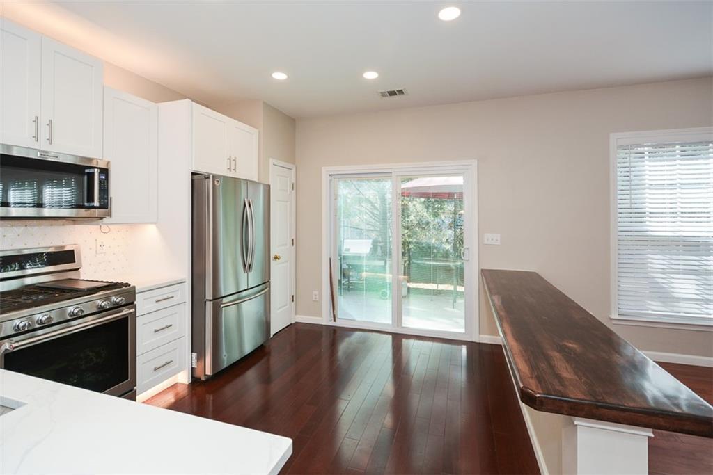 Windward Pointe - Residential